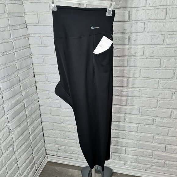 NWT Nike Dri-Fit Universe Hi Rise Medium Support Ladies Size 4X Black Leggings - Picture 1 of 12